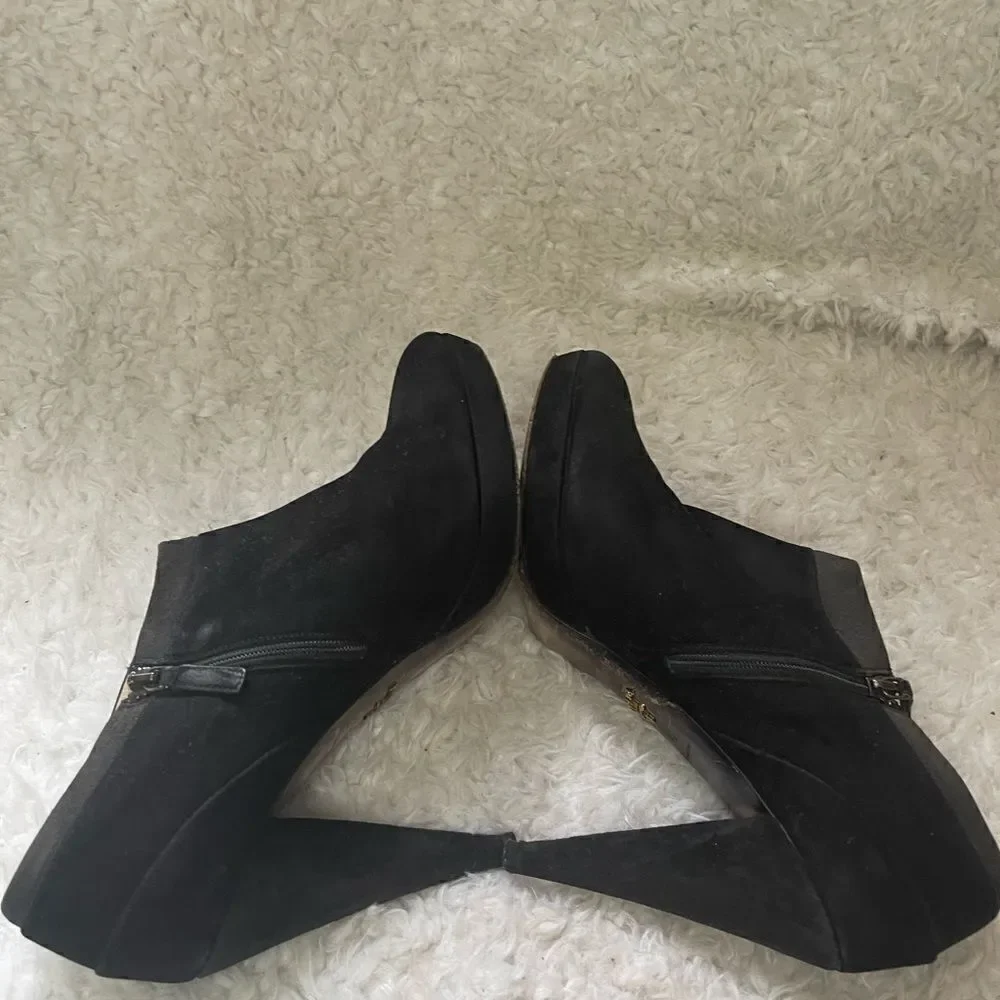 Prada Black suede platform heels ankle boots with side zipper EUR SZ42